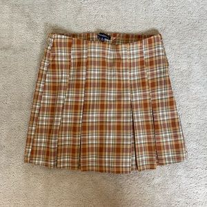 Chocolate USA Plaid Mini Skort